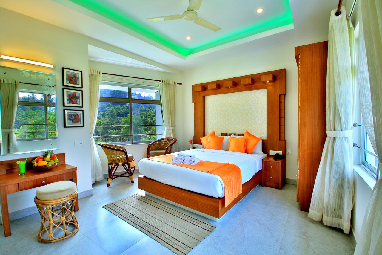 Hotel Monsoon Grande Munnar Exterior foto